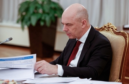 В Минфине РФ создали комиссию по выдаче разрешений на сделки с иностранцами