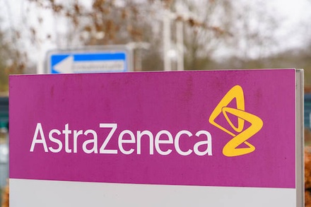 Британский регулятор не нашёл связи между вакциной AstraZeneca и образованием тромбов