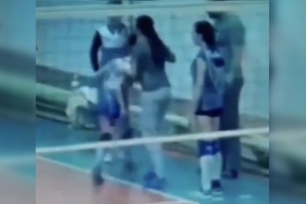 В Удмуртии уволили тренера спортшколы после видео с унижением подростков