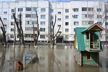 В Оренбургской области намерены восстановить все разрушенные паводком объекты