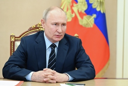 Владимиру Путину доложили об атаке на Крымский мост