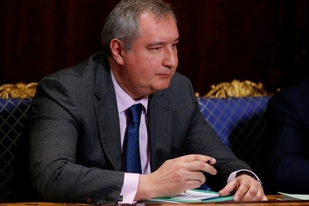 Рогозин признал путаницу с космодромом при запуске ракеты «Союз» с 19 спутниками