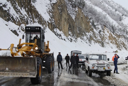 Спасатели вновь закрыли Транскавказскую магистраль