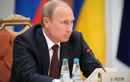 Владимир Путин назвал Запад провокатором кризиса на Украине