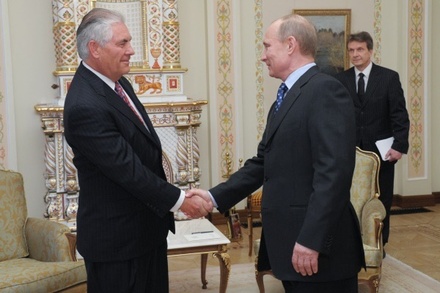 Источники РБК сообщают о планируемой встрече Путина с госсекретарём США