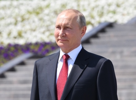 Владимир Путин рассказал о причинах помощи Европе во время вспышки COVID-19