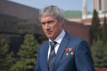 Крикалёв уволен с поста исполнительного директора по пилотируемым программам «Роскосмоса»  