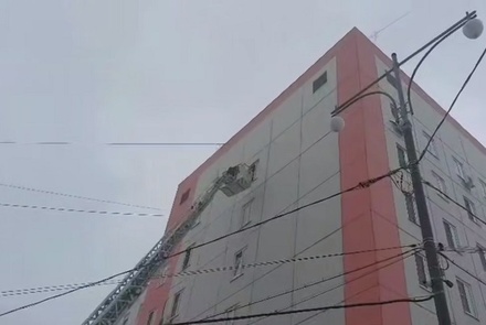 В Москве на Госпитальной площади горит роддом
