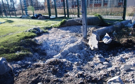Наблюдатели ОБСЕ выяснили подробности обстрела школы в Донецке