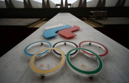 Российским легкоатлетам разрешили выступать на Олимпиаде под нейтральным флагом