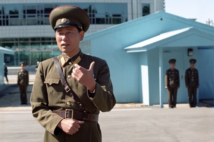 СМИ сообщают о стрельбе на корейской границе
