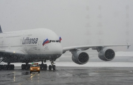Российским чиновникам запретили летать иностранными авиакомпаниями
