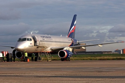Британские полицейские обыскали российский самолёт в Лондоне