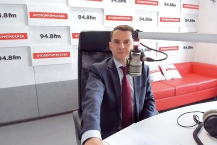 Депутат Нилов предложил отказаться от «универсального патента» на работу для мигрантов