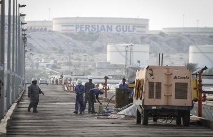 Эксперт призвал «не беспокоиться» об экспорте нефти из Ирана 