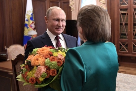 Владимир Путин поздравил Валентину Терешкову с 55-летием полёта в космос