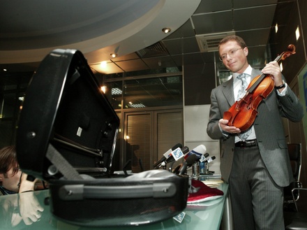 В Госдуме поддержали идею ввести загранпаспорта для ценных музыкальных инструментов