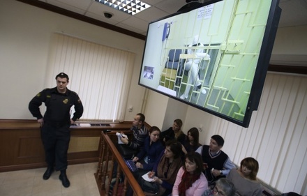 Студентка Караулова признала вину в попытке присоединиться к ИГ
