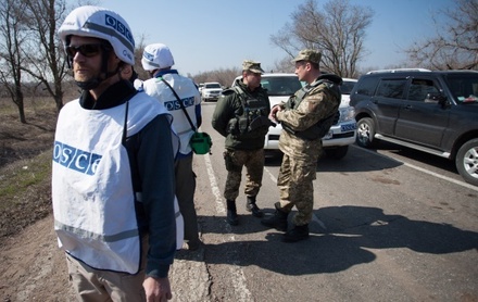 ОБСЕ намерена тщательно расследовать обстрел наблюдателей под Луганском
