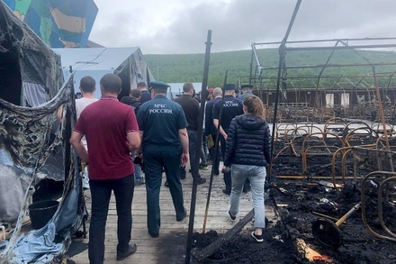 Число жертв пожара в палаточном лагере в Хабаровском крае увеличилось до четырёх