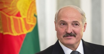 Александр Лукашенко признался, что разбаловал белорусов
