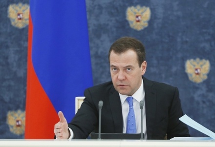 Медведев: мы будем болеть за решивших ехать в Пхёнчхан спортсменов как за российских