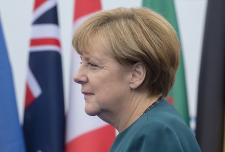 Меркель заявила о зависимости Европы от решения конфликта на Украине