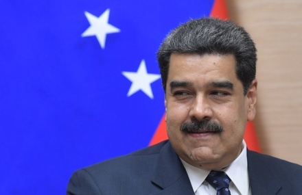 Банк Англии отказал Николасу Мадуро в выдаче слитков золота