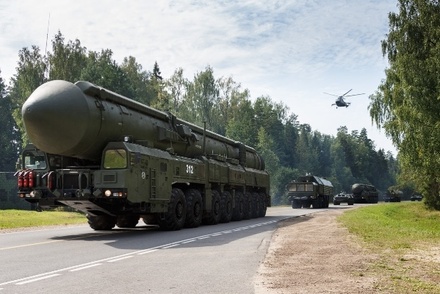 МИД: Россия и США договорились продлить СНВ-III на условиях Москвы