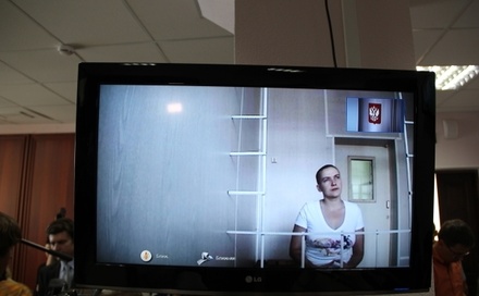 Наводчица Надежда Савченко потребовала личного участия в суде