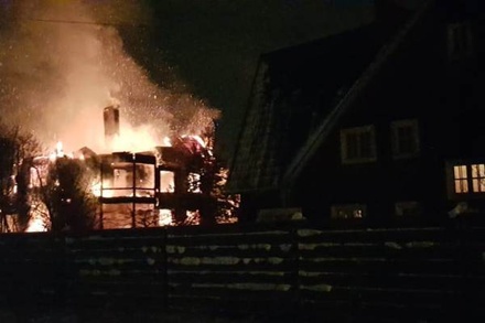 Очевидцы сообщают о крупном пожаре в Одинцовском районе Подмосковья