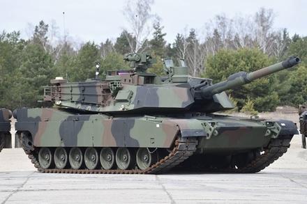 Трофейный танк Abrams выставят на Поклонной горе в Москве