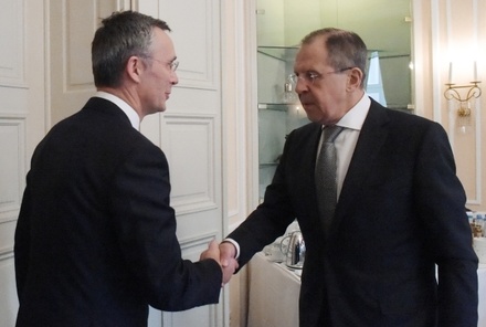 Столтенберг и Лавров поспорили о диалоге Россия — НАТО