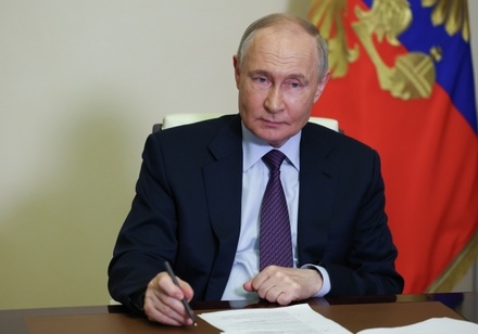 Владимир Путин встретился с освобождённой в секторе Газа семьёй Труфановых