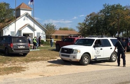 Жертвами стрельбы в Техасе стали 27 человек, ранены 24