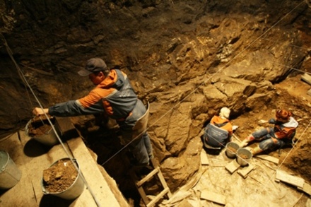 На курильском острове Итуруп нашли сеть подземных ходов