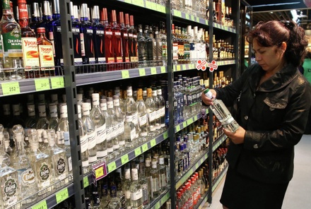 В Госдуме вновь задумались о запрете продажи алкоголя до 21 года