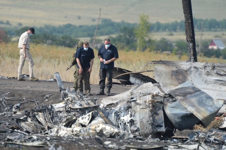 После крушения Boeing на Украине неопознанными остаются 9 человек