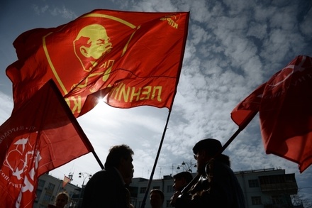 Крымские коммунисты не будут отказываться от первомайских демонстраций