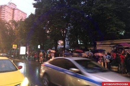 Полиция заявила об участии 200 человек в «Марше матерей» в центре Москвы