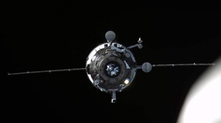 Космонавты пристыковали «Прогресс МС» к МКС