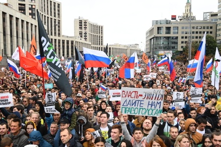 Муниципальные депутаты подали заявку на новую акцию протеста в Москве