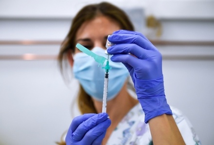 В Белоруссии ввели обязательную вакцинацию детей от коронавируса