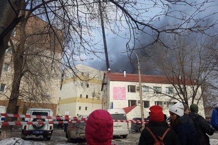 В МЧС опровергли данные о новом пожаре в ТЦ «Зимняя вишня»