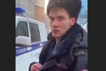 Жительница Новосибирска обвинила пьяного полицейского в избиении отца-инвалида