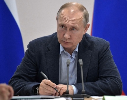 Владимир Путин подписал закон о шпионских устройствах