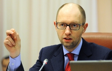 Яценюк заявил о необходимости создания на Украине корпунктов CNN и BBC