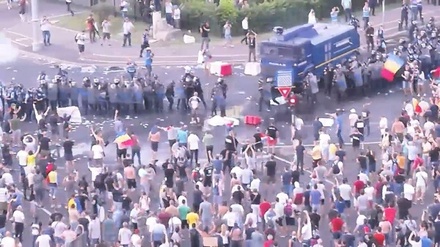 36 человек пострадали во время акций протеста в Бухаресте