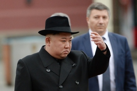 Михаилу Боярскому понравилась шляпа Ким Чен Ына