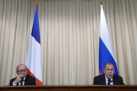 Министры иностранных дел России и Франции обсудили ситуацию в Сирии